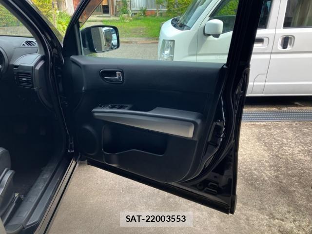 Nissan X-TRAIL 2010-05 8564201-11