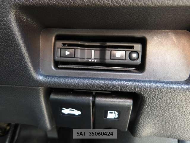 Nissan X-TRAIL 2017-03 8564193-20