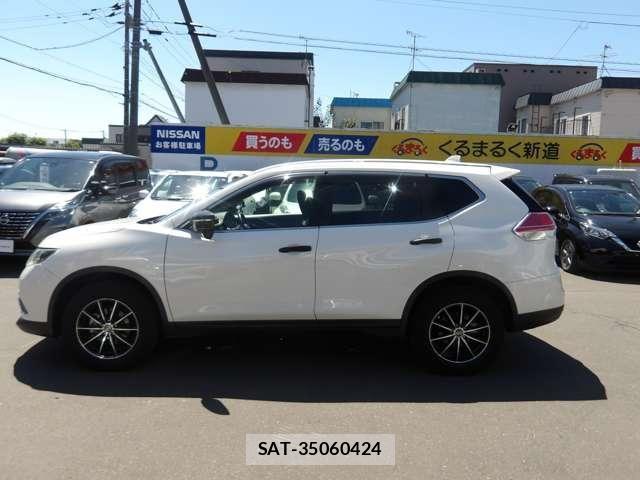 Nissan X-TRAIL 2017-03 8564193-3