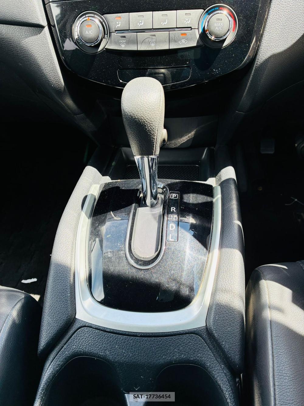 Nissan X-TRAIL 2019-06 8448989-21