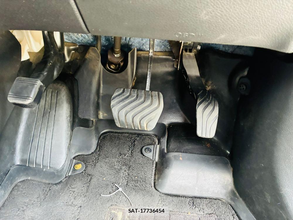 Nissan X-TRAIL 2019-06 8448989-24