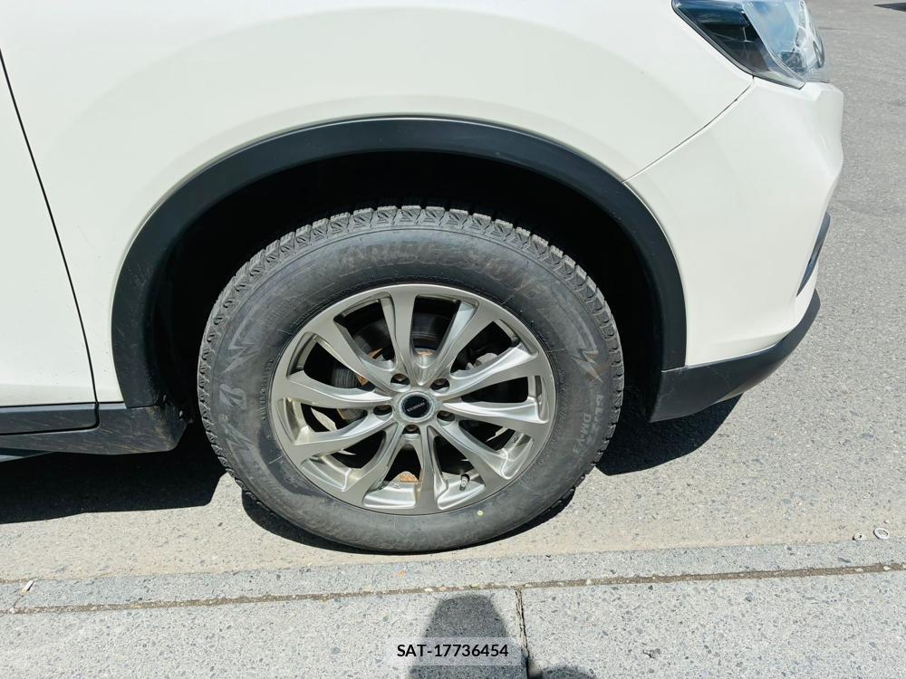 Nissan X-TRAIL 2019-06 8448989-30