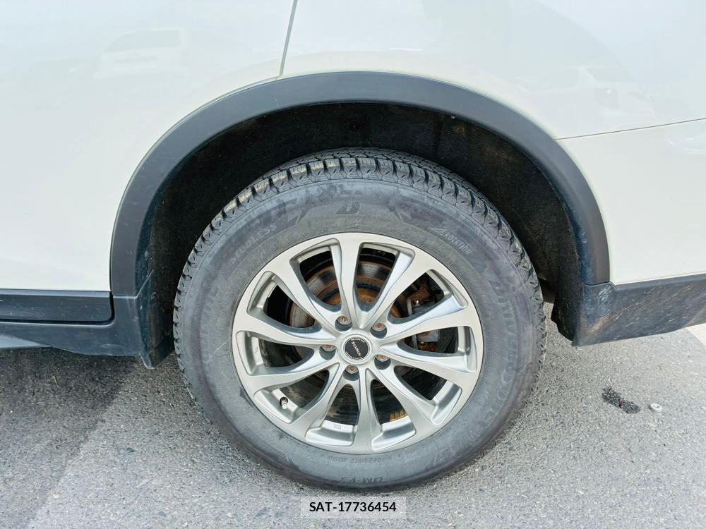 Nissan X-TRAIL 2019-06 8448989-32