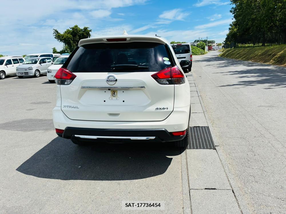 Nissan X-TRAIL 2019-06 8448989-3