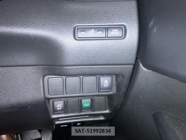 Nissan X-TRAIL 2015-05 8629952-16
