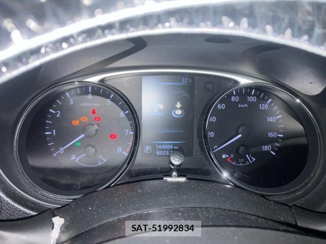 Nissan X-TRAIL 2015-05 8629952-18