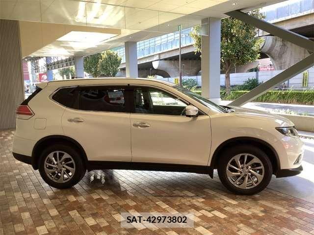 Nissan X-TRAIL 2017-05 8629941-15