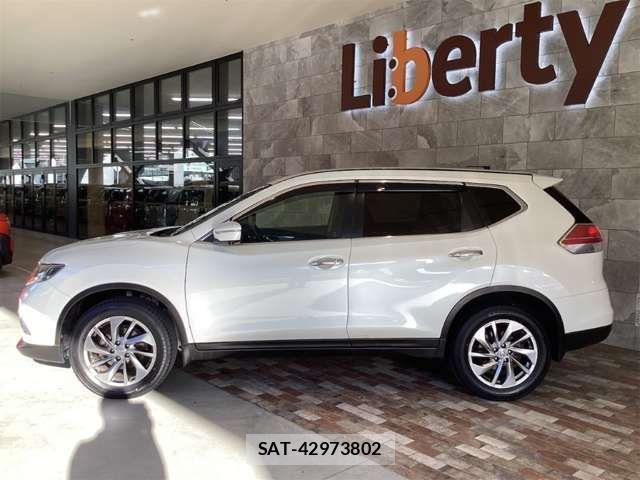 Nissan X-TRAIL 2017-05 8629941-16