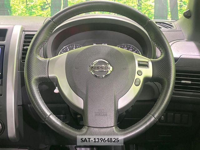 Nissan X-TRAIL 2013-09 8629943-10