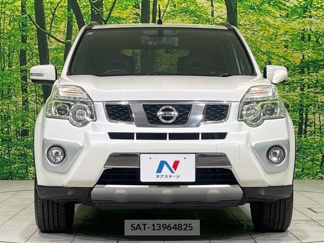 Nissan X-TRAIL 2013-09 8629943-13