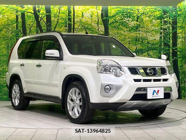 Nissan X-TRAIL 2013-09 8629943-15
