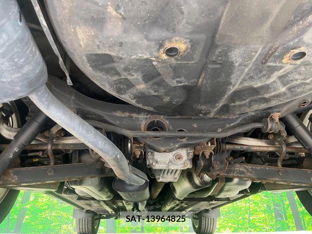 Nissan X-TRAIL 2013-09 8629943-18