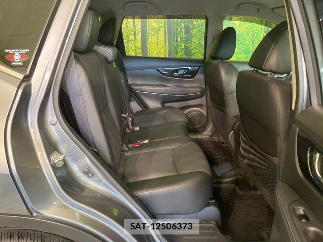 Nissan X-TRAIL 2018-08 8629936-9