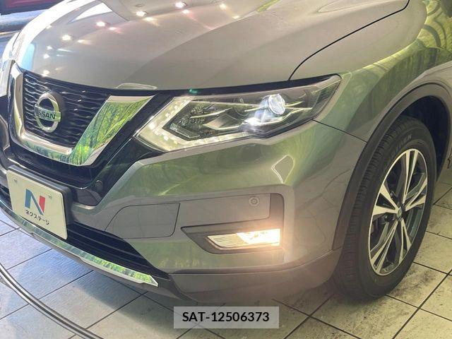 Nissan X-TRAIL 2018-08 8629936-16