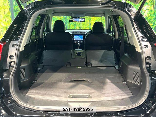 Nissan X-TRAIL 2019-06 8629938-9