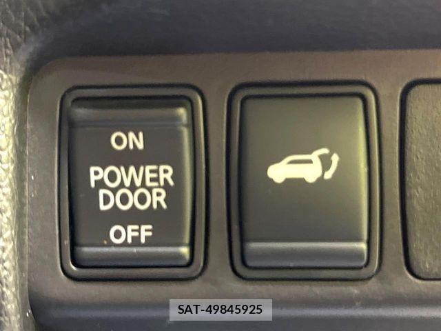Nissan X-TRAIL 2019-06 8629938-6