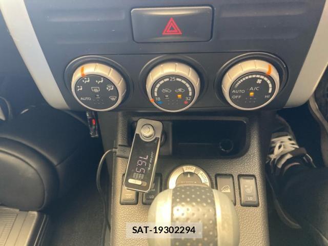 Nissan X-TRAIL 2013-10 8629950-19