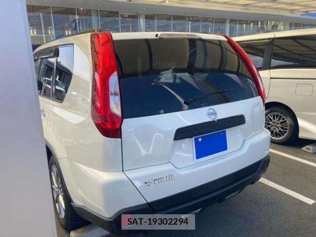 Nissan X-TRAIL 2013-10 8629950-3