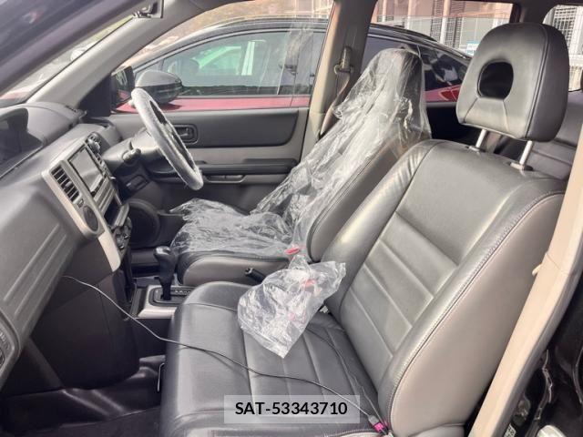 Nissan X-TRAIL 2005-11 8629962-17