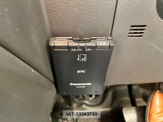 Nissan X-TRAIL 2005-11 8629962-24