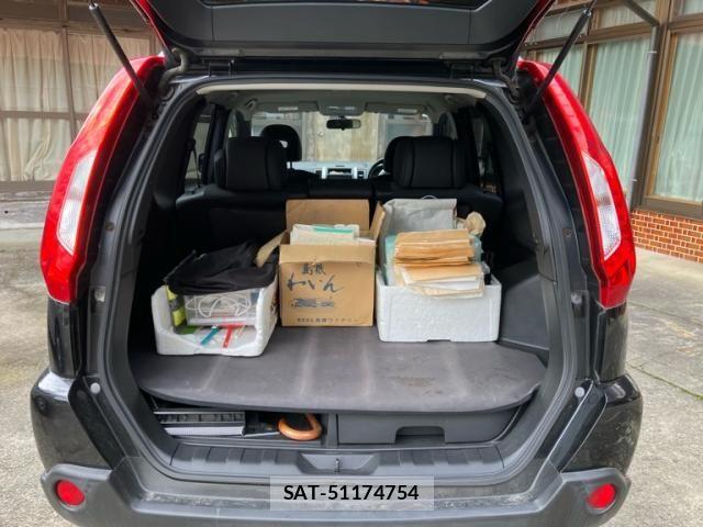 Nissan X-TRAIL 2012-05 8629956-12