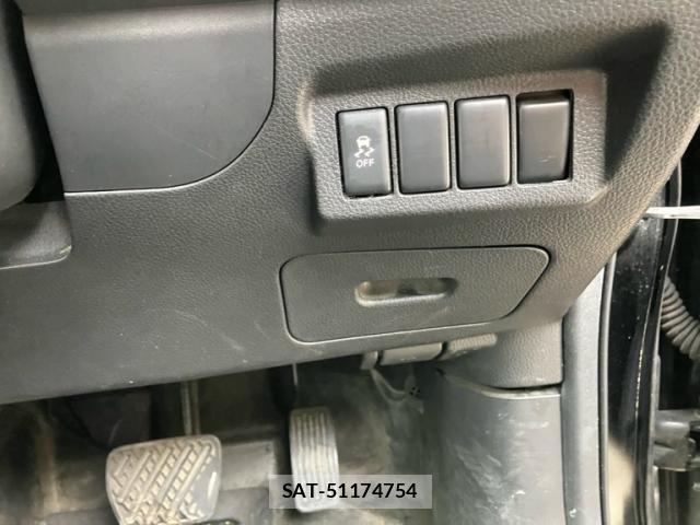 Nissan X-TRAIL 2012-05 8629956-16
