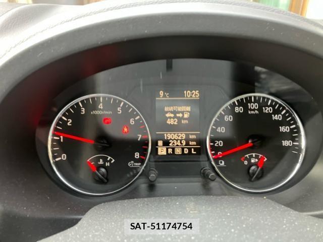 Nissan X-TRAIL 2012-05 8629956-23