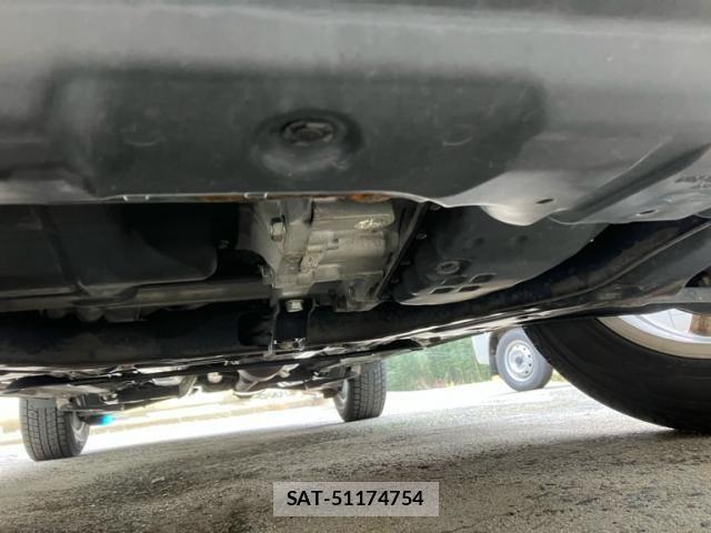 Nissan X-TRAIL 2012-05 8629956-8
