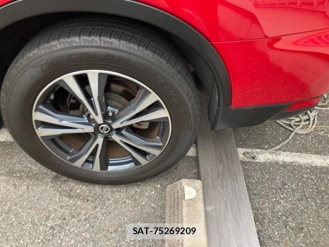 Nissan X-TRAIL 2019-06 8629947-6