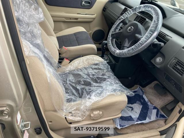 Nissan X-TRAIL 2004-11 8629954-14