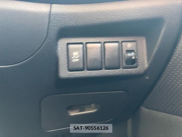 Nissan X-TRAIL 2013-09 8629957-14