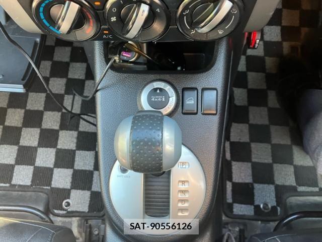 Nissan X-TRAIL 2013-09 8629957-21