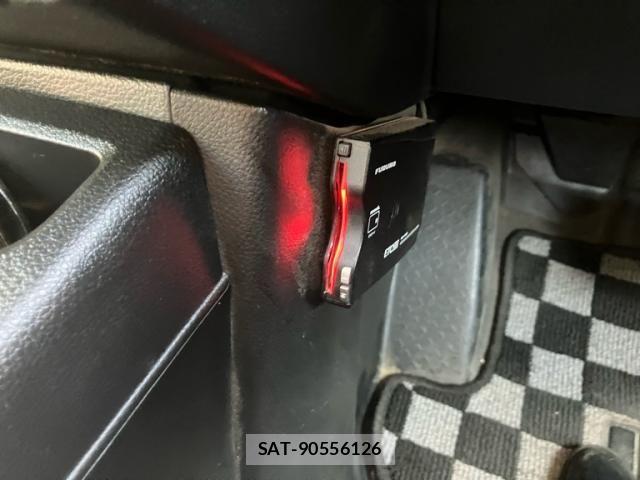 Nissan X-TRAIL 2013-09 8629957-22