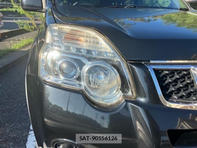 Nissan X-TRAIL 2013-09 8629957-2