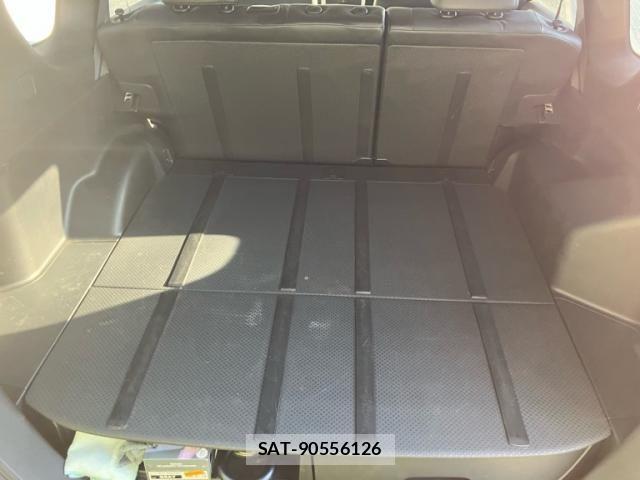 Nissan X-TRAIL 2013-09 8629957-8