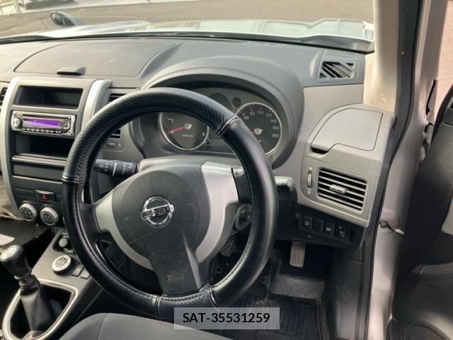 Nissan X-TRAIL 2008-12 8629959-15