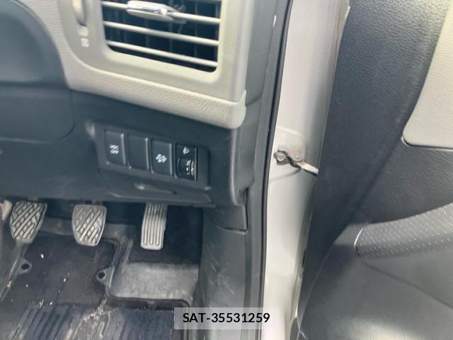 Nissan X-TRAIL 2008-12 8629959-16