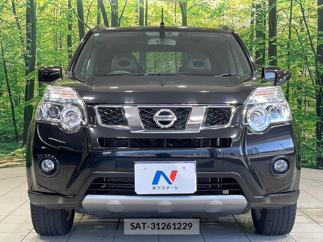 Nissan X-TRAIL 2013-11 8629942-13