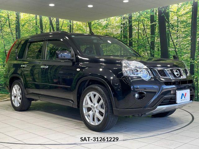 Nissan X-TRAIL 2013-11 8629942-15