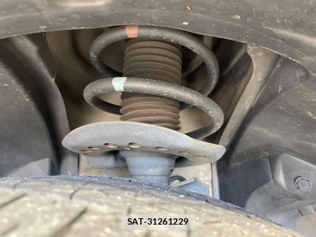 Nissan X-TRAIL 2013-11 8629942-19