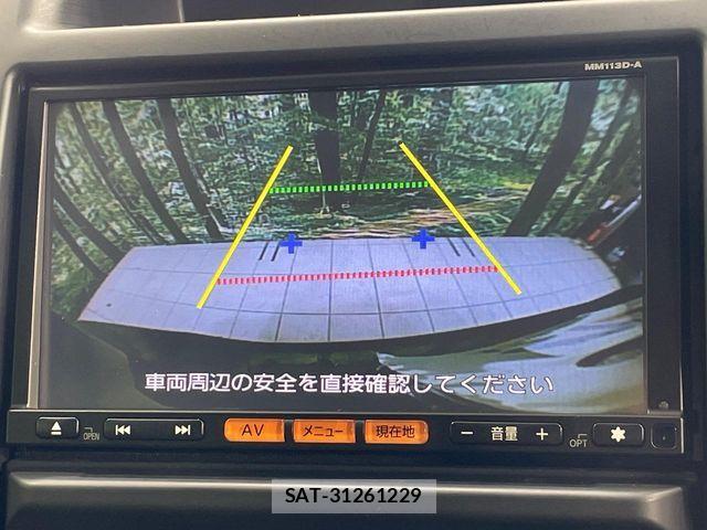 Nissan X-TRAIL 2013-11 8629942-4