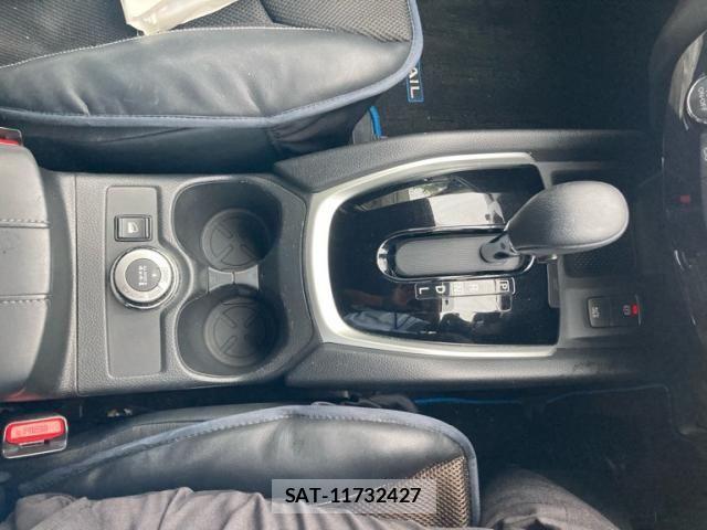 Nissan X-TRAIL 2018-07 8662567-24