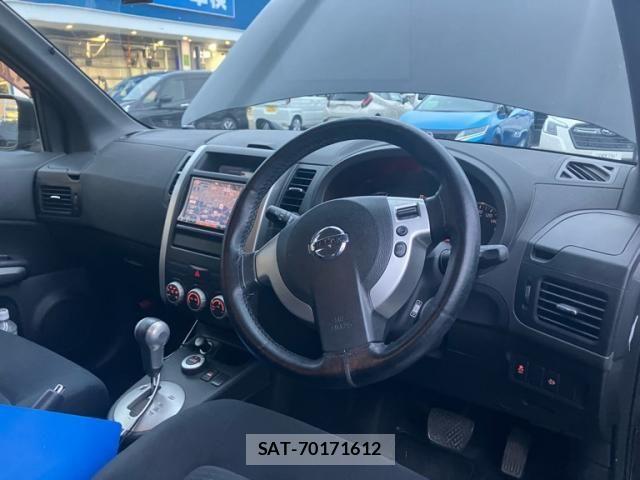 Nissan X-TRAIL 2010-08 8667207-10