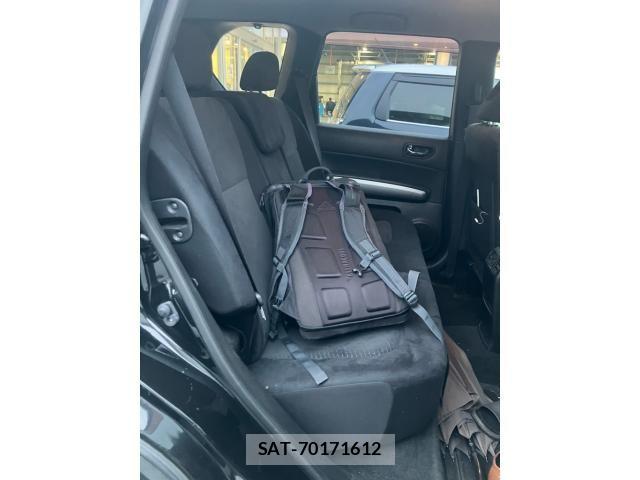 Nissan X-TRAIL 2010-08 8667207-12