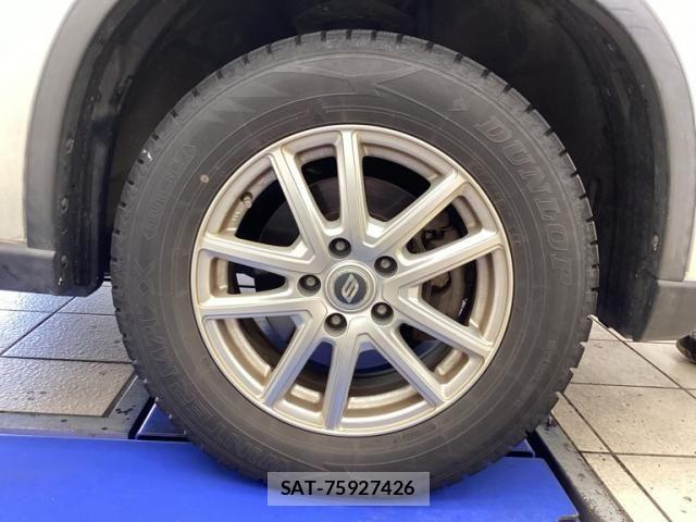 Nissan X-TRAIL 2012-01 8662579-9