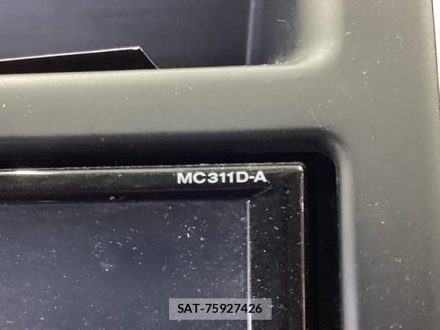 Nissan X-TRAIL 2012-01 8662579-21
