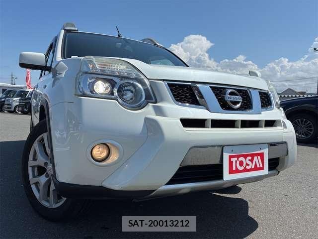 Nissan X-TRAIL 2011-07 8662576-15