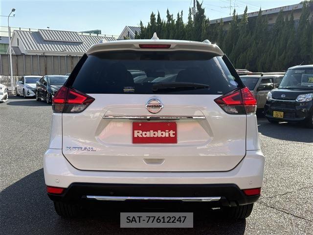 Nissan X-TRAIL 2018-10 8667204-11