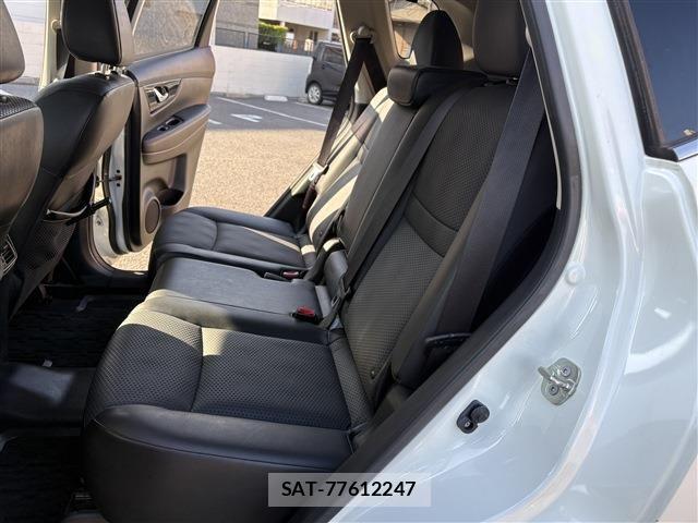 Nissan X-TRAIL 2018-10 8667204-18