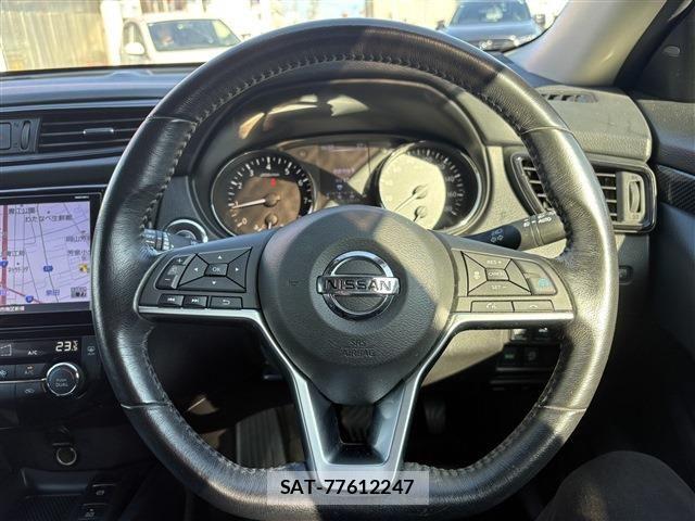 Nissan X-TRAIL 2018-10 8667204-27